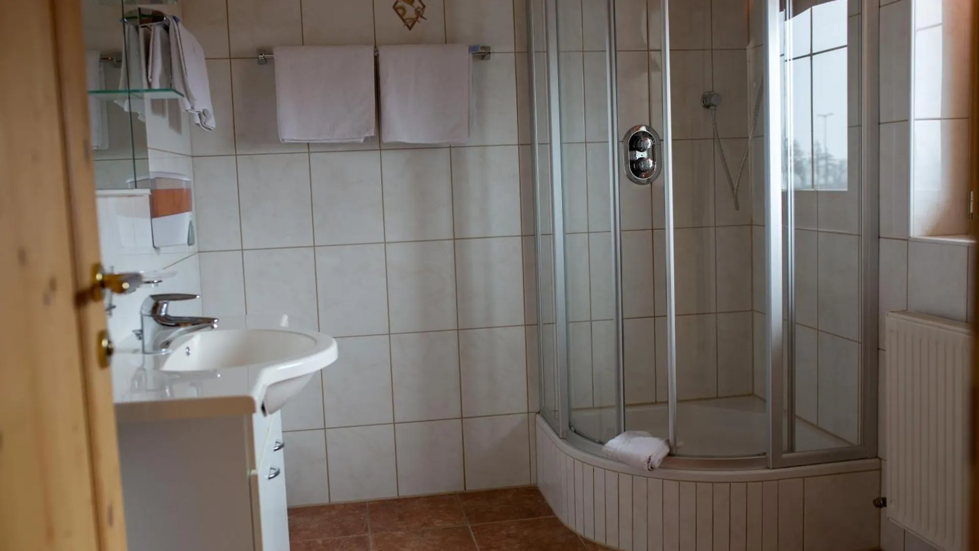 Pension Sonnenheim Schönberg im Stubaital Österreich