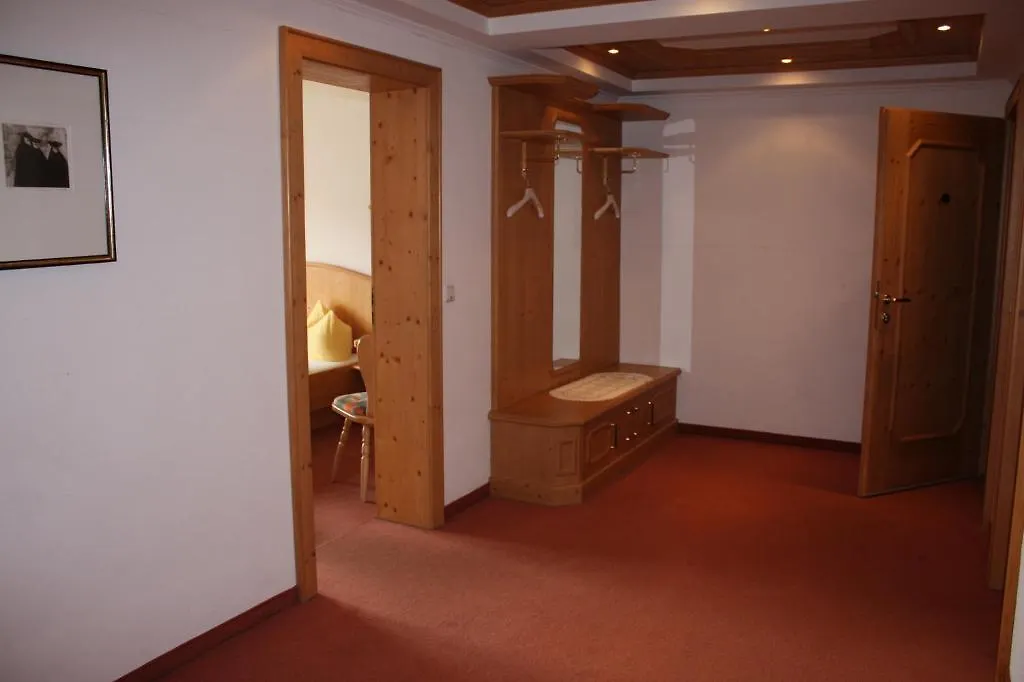 Gasthof Pension Sonnenheim Schönberg im Stubaital Österreich